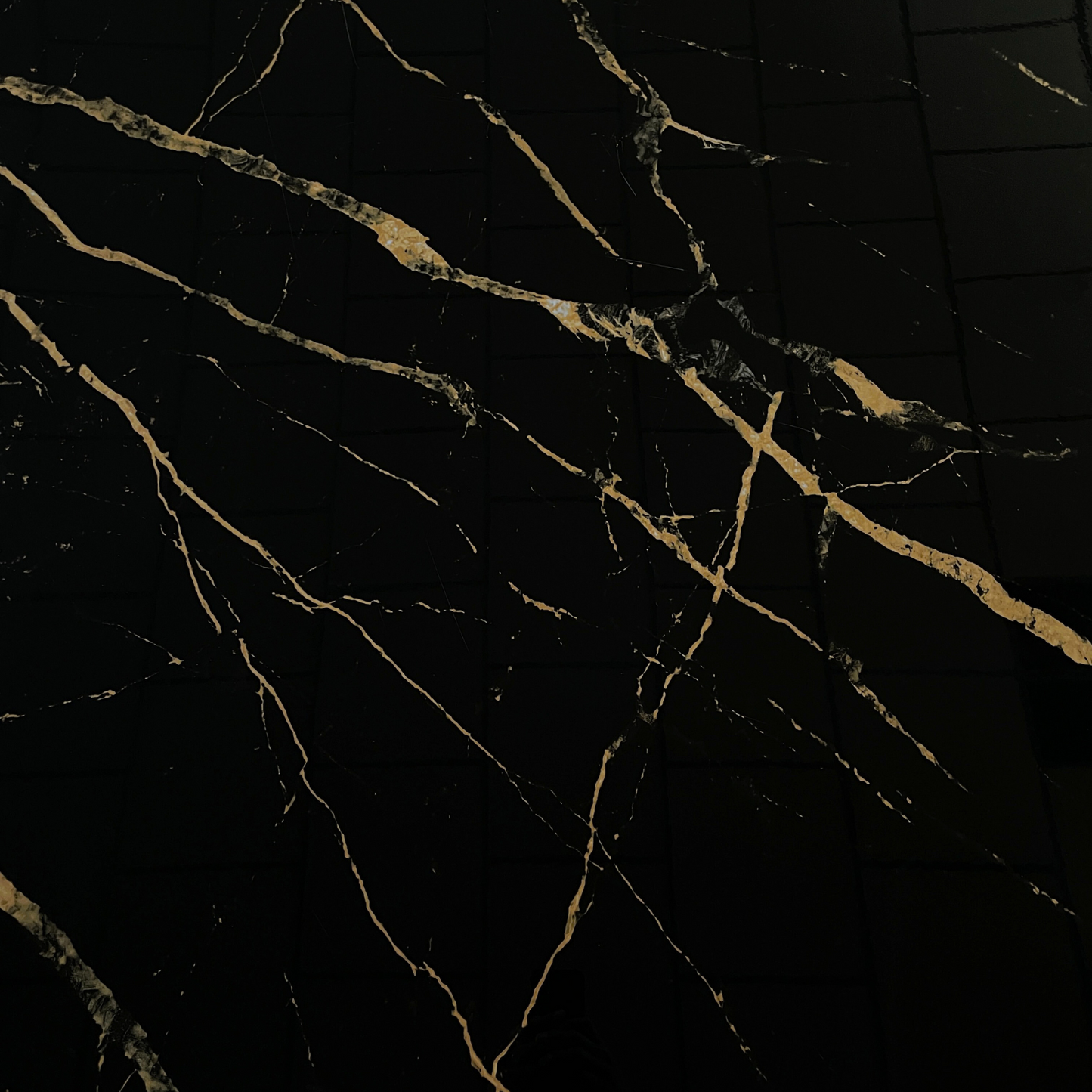 Panel PVC Tipo Mármol | Black Gold